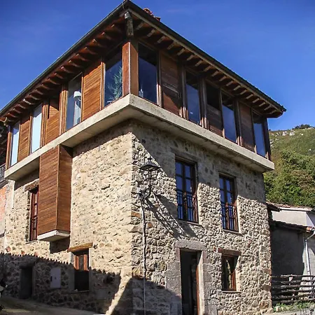 Holiday home Casa Rural Con Vistas A La Montana En Asturias